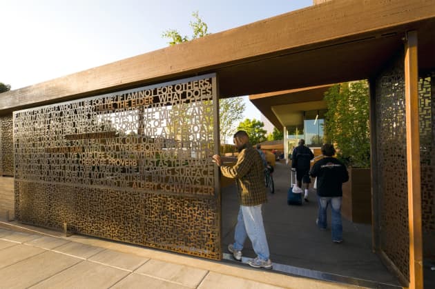 Bud Clark Commons
