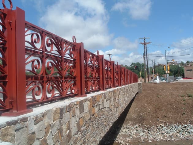 Camino Alire Bridge