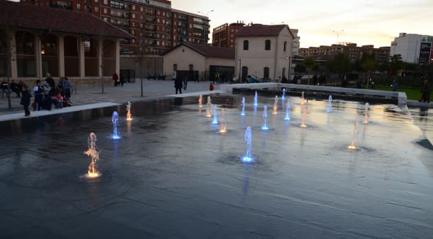 Waterscapes At Parque Central
