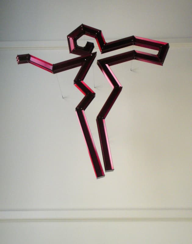 Christus Resurrexit; Suspended liturgical sculpture
