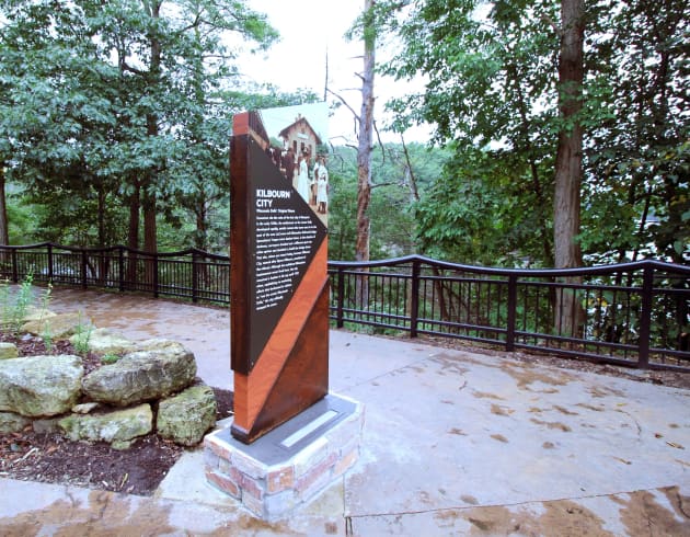 Dells River Arts District