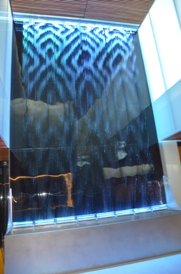 Digital Water Curtain at Coca-Cola Hq. Madrid