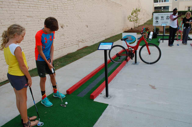 Sparkle City Mini Putt