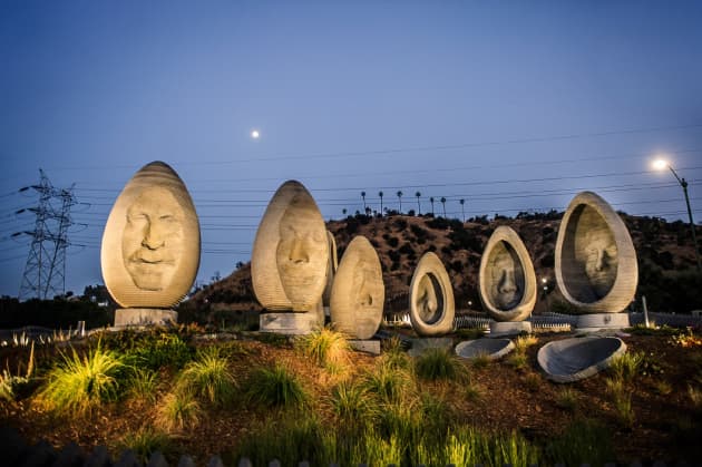 Riverside Roundabout: Faces of Elysian