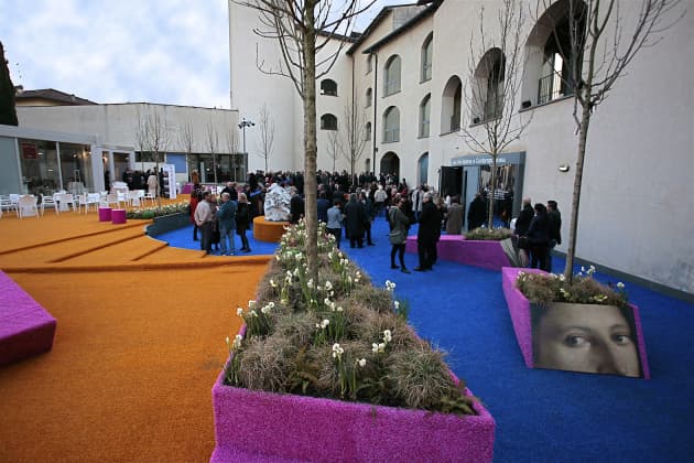 Palma de Vecchio Pop-Up Square