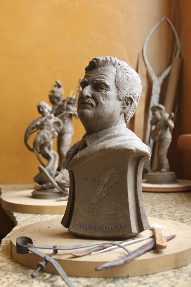 Rafik Hariri Bust