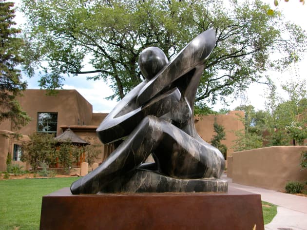 Resting Figures