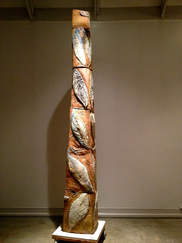 Laurel Column