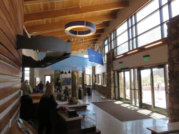 Spring Mountains Visitor Gateway Interactive Polarized Light Window Installation