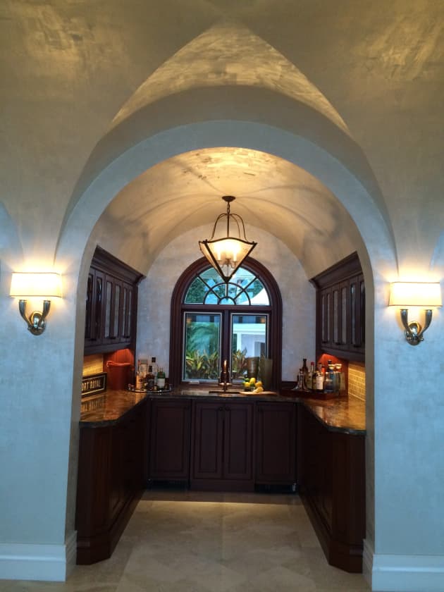 Compound Naples, Fl