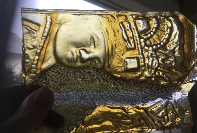 Glass as Relief Sculpture