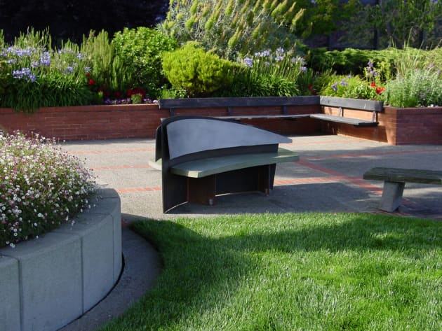 9/11 Memorial Benches