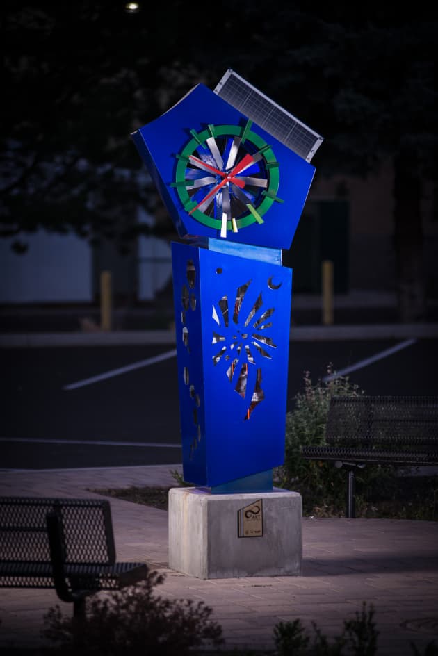 The Relativity Clock
