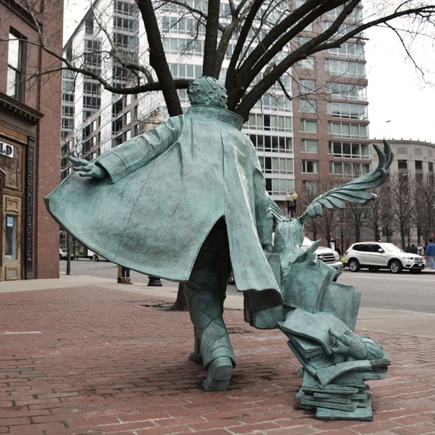 Poe Returning to Boston