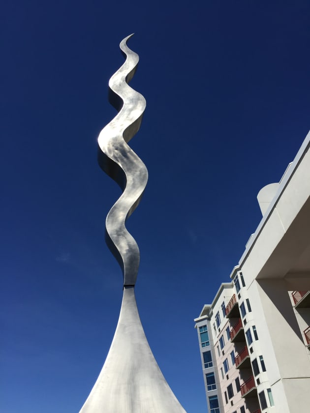 Harbor Square: Standing Wave