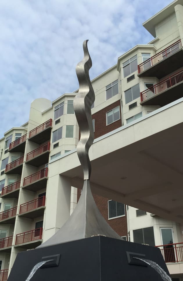 Harbor Square: Standing Wave