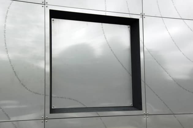 Portal (at Metropolitan Library)