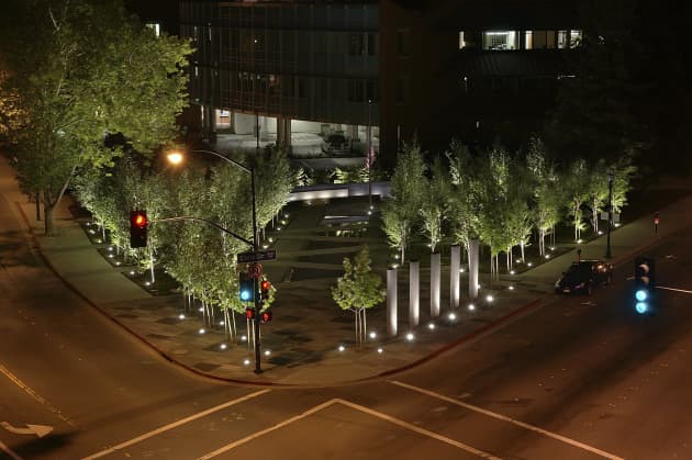 Veterans Memorial Plaza by Cliff Garten