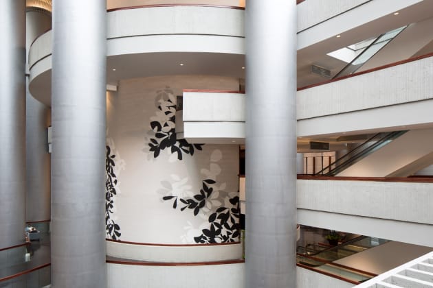 Westin Peachtree Plaza Grand Scale Wall Painting