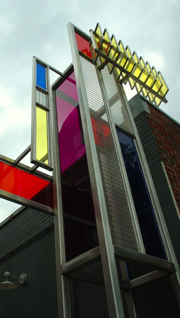 The Windows on Art Alley