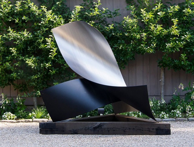 Joe Gitterman sculpture