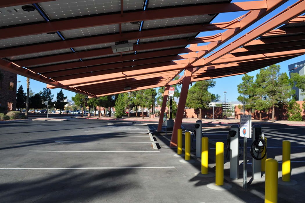 Photovoltaic Shade Structure
