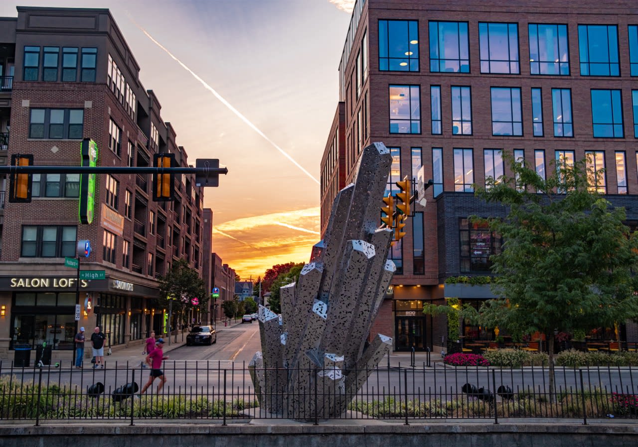 THE MAKERS MONUMENT