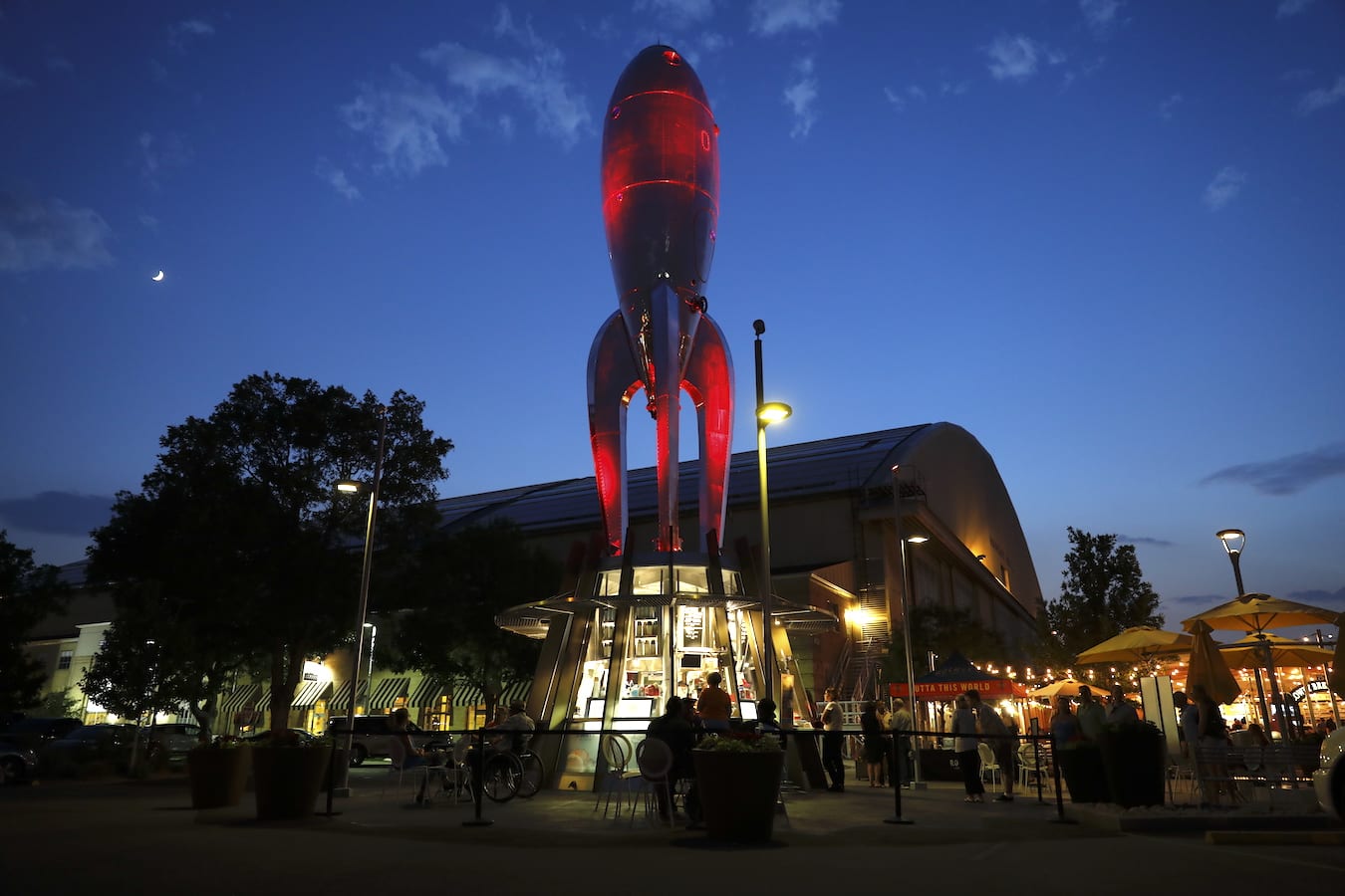 Raygun Gothic Rocketship