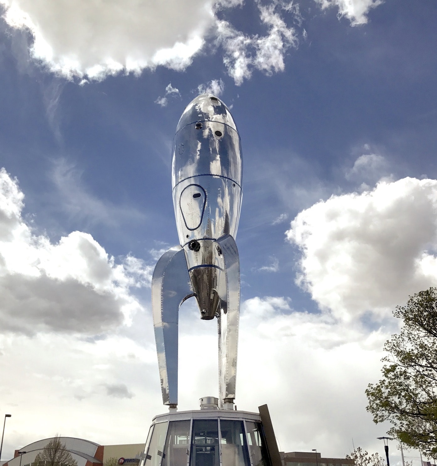 Raygun Gothic Rocketship