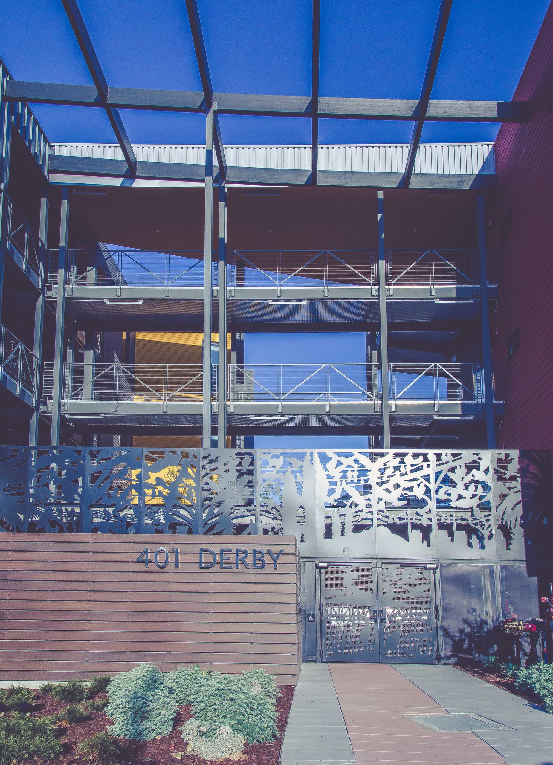 Derby Loft Screens