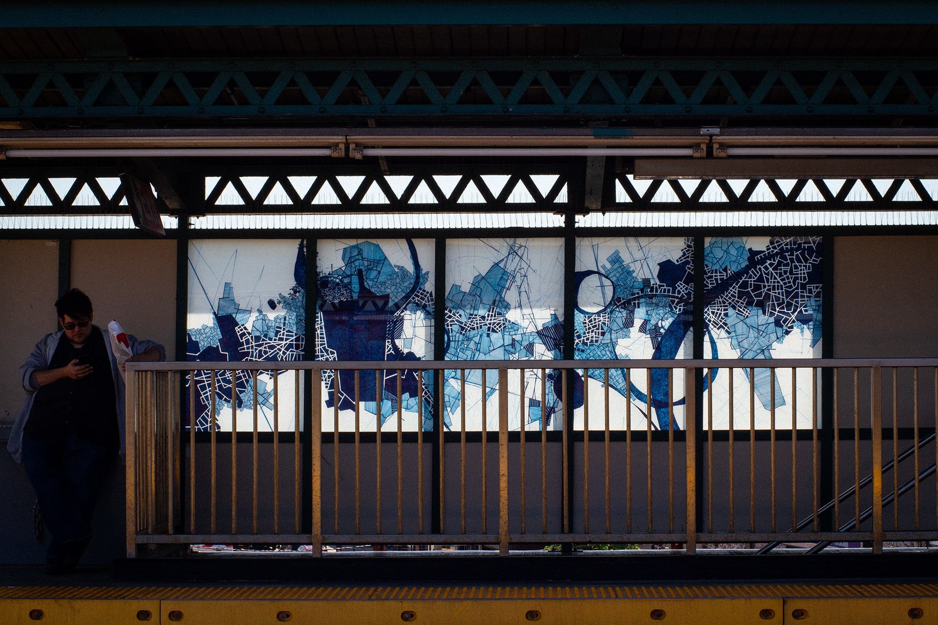 AVEX-1-6 (MTA subway station)