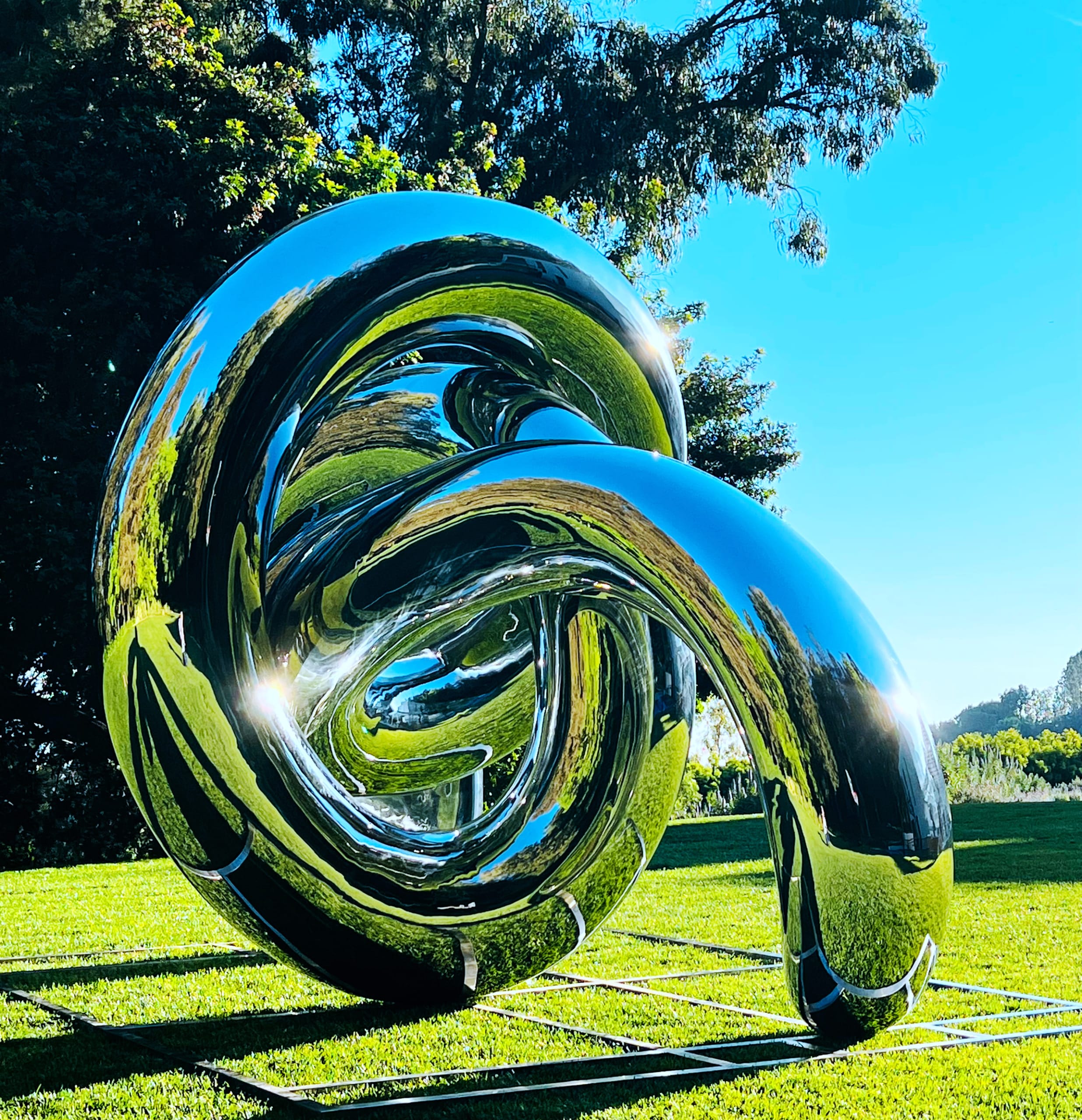 Mirror Polished Stainless Steel Outdoor Sculpture-Crab