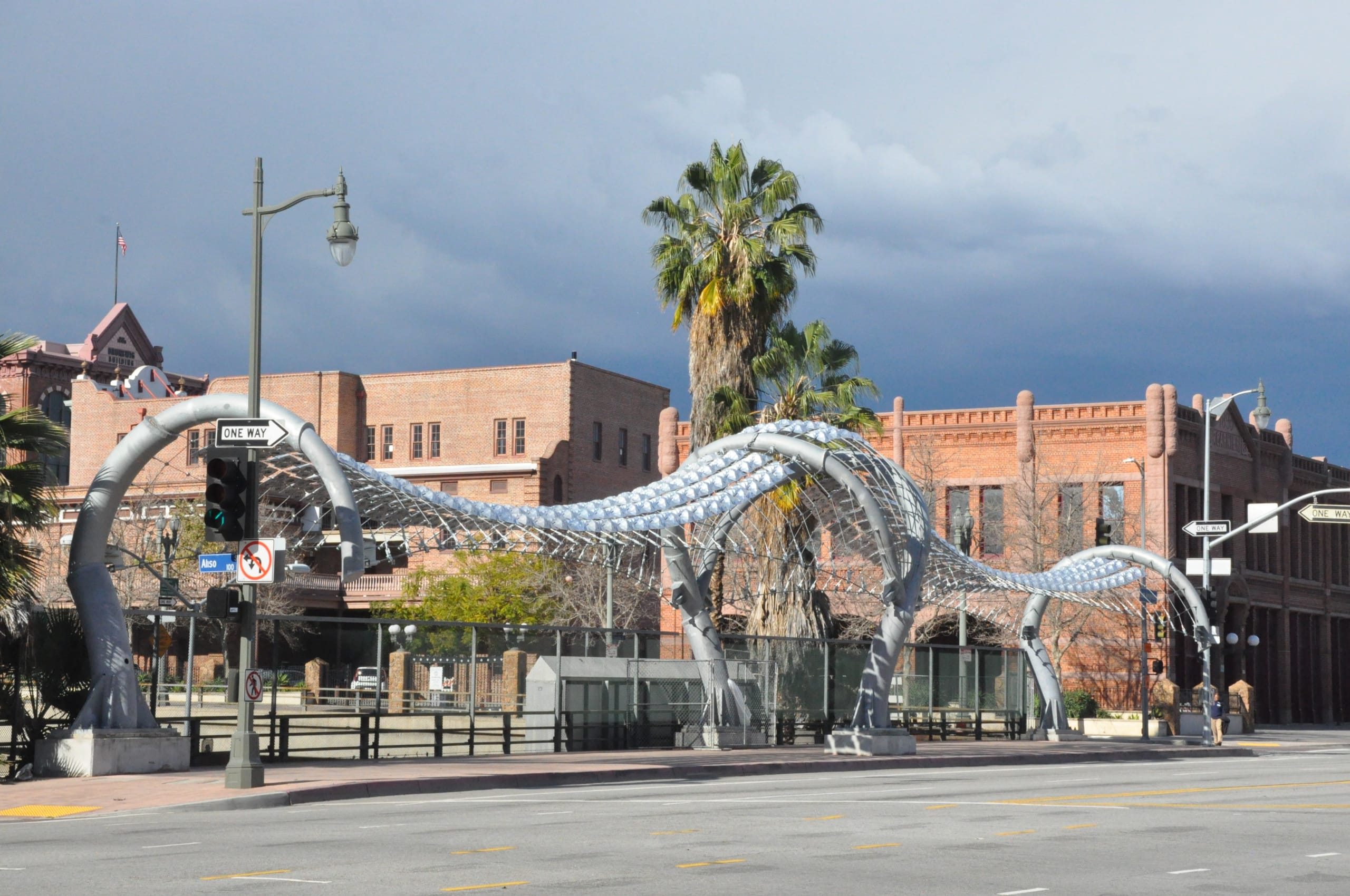 The Gateway to Los Angeles (Twin Dragons) on Los Angeles Street