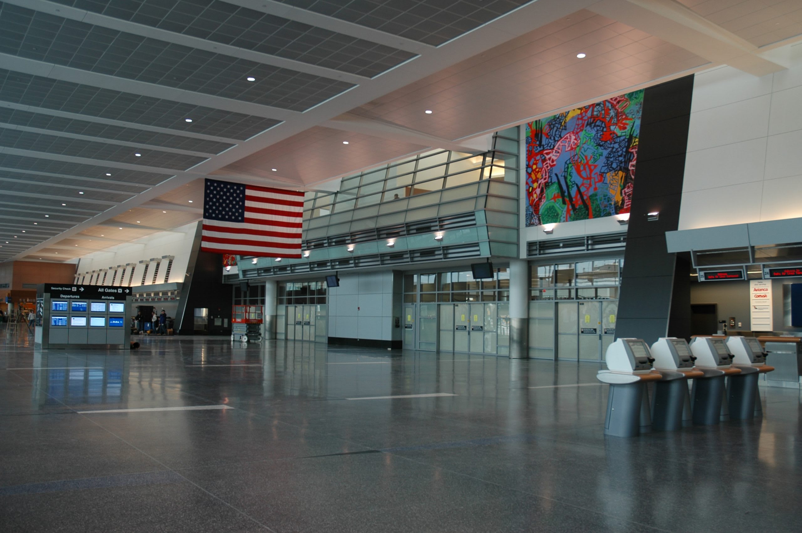 Delta Airlines Terminal in Logan Airport: “A Small Gain in Altitude” 2005