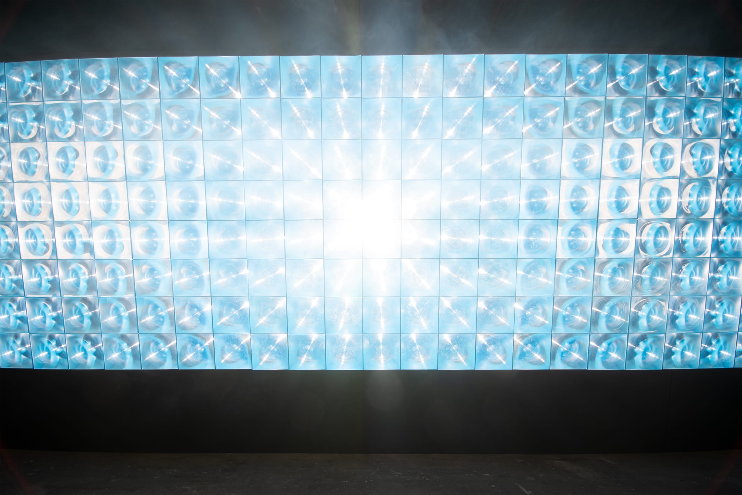 SOLA (Tunnel of Light)