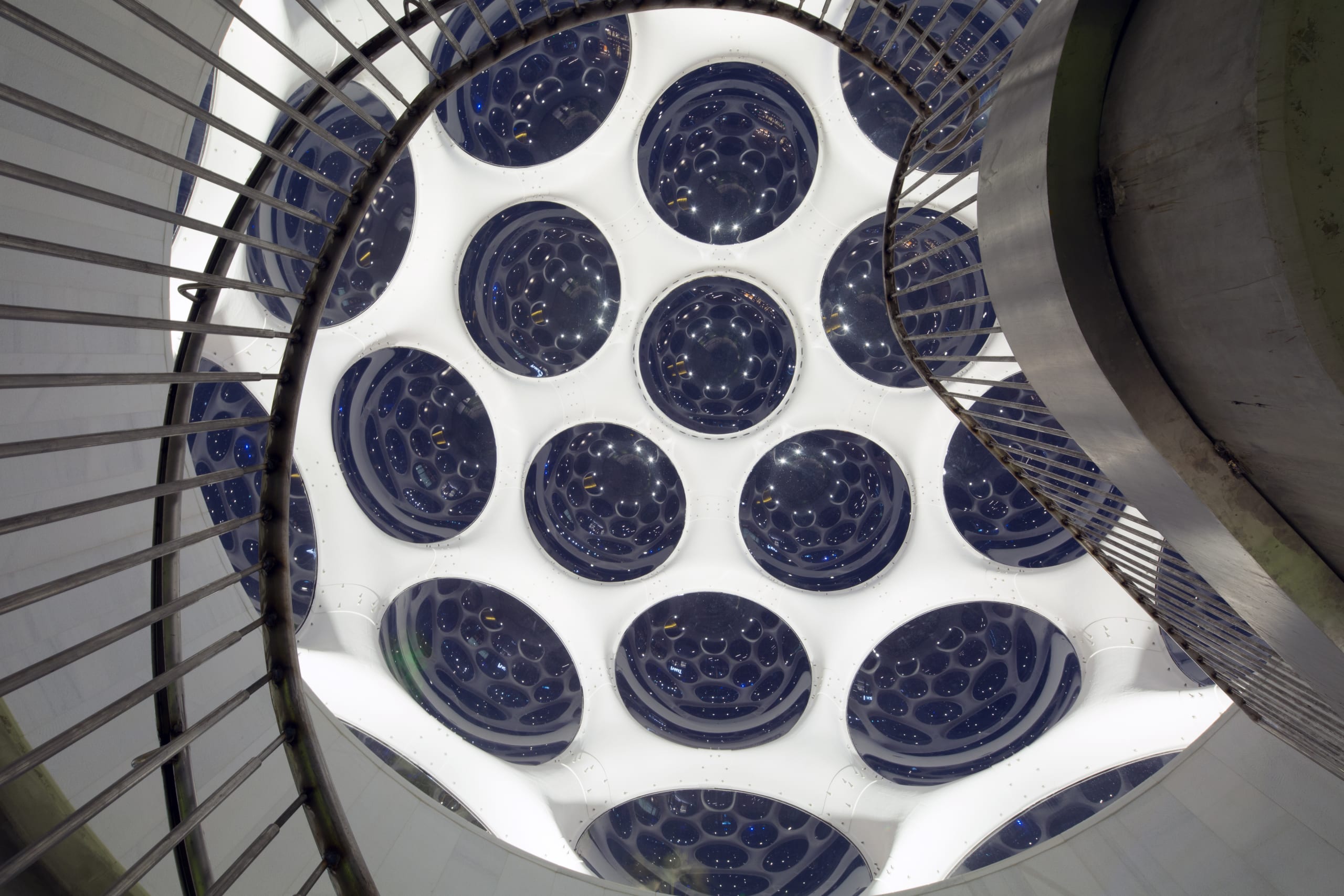 Redesign of Buckminster fuller’s fly’s eye dome recreated in miami design district: