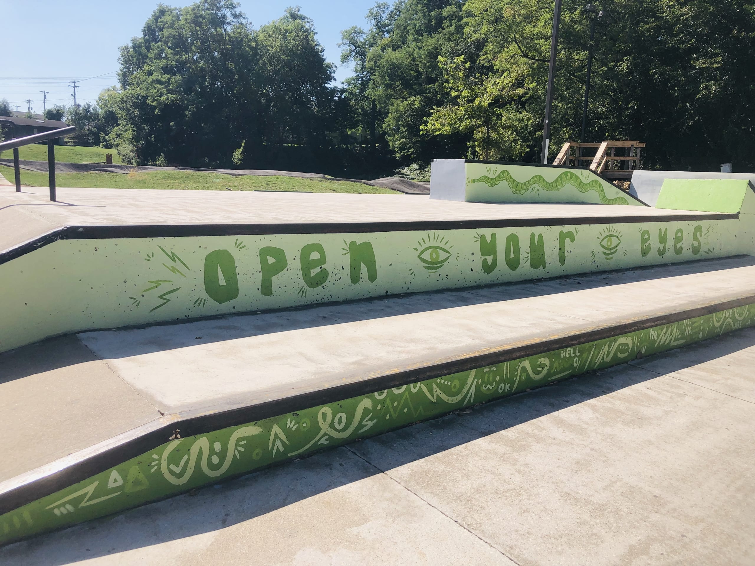 Leuth Skatepark Mural