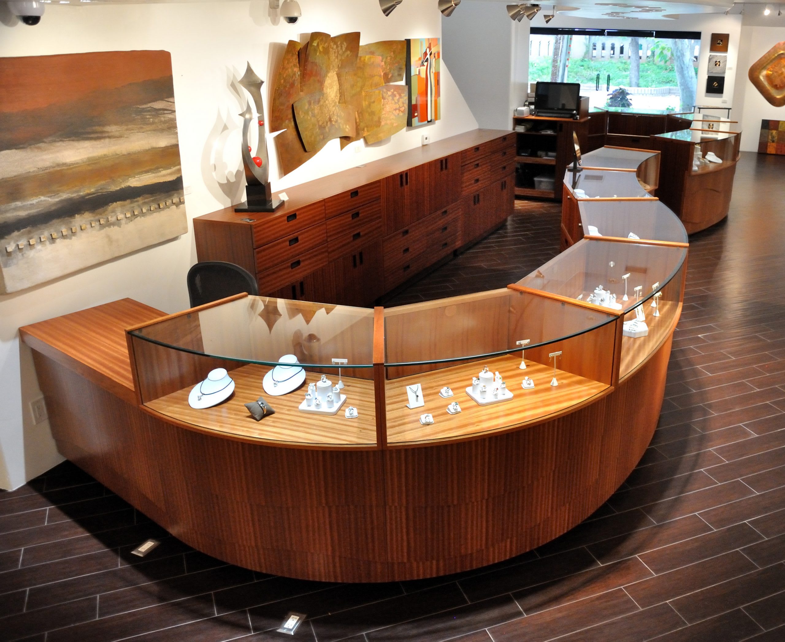 Organic Display Cases
