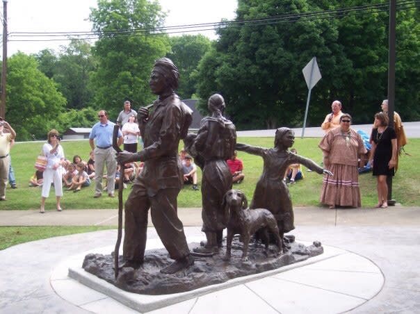 Nunahi-Duna-Dlo-Hily-I The Trail Where They Cried