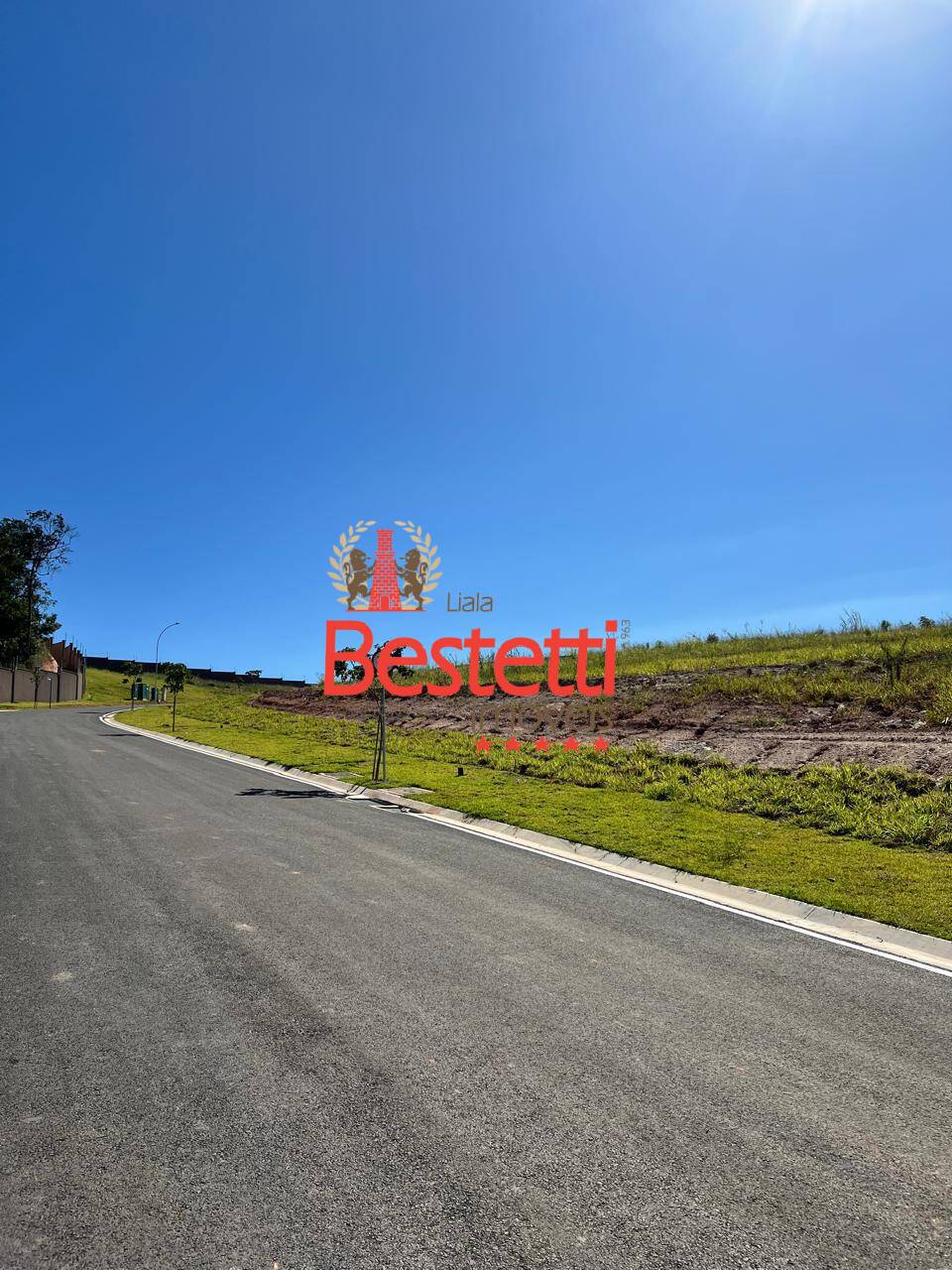 Terreno Código 300018L