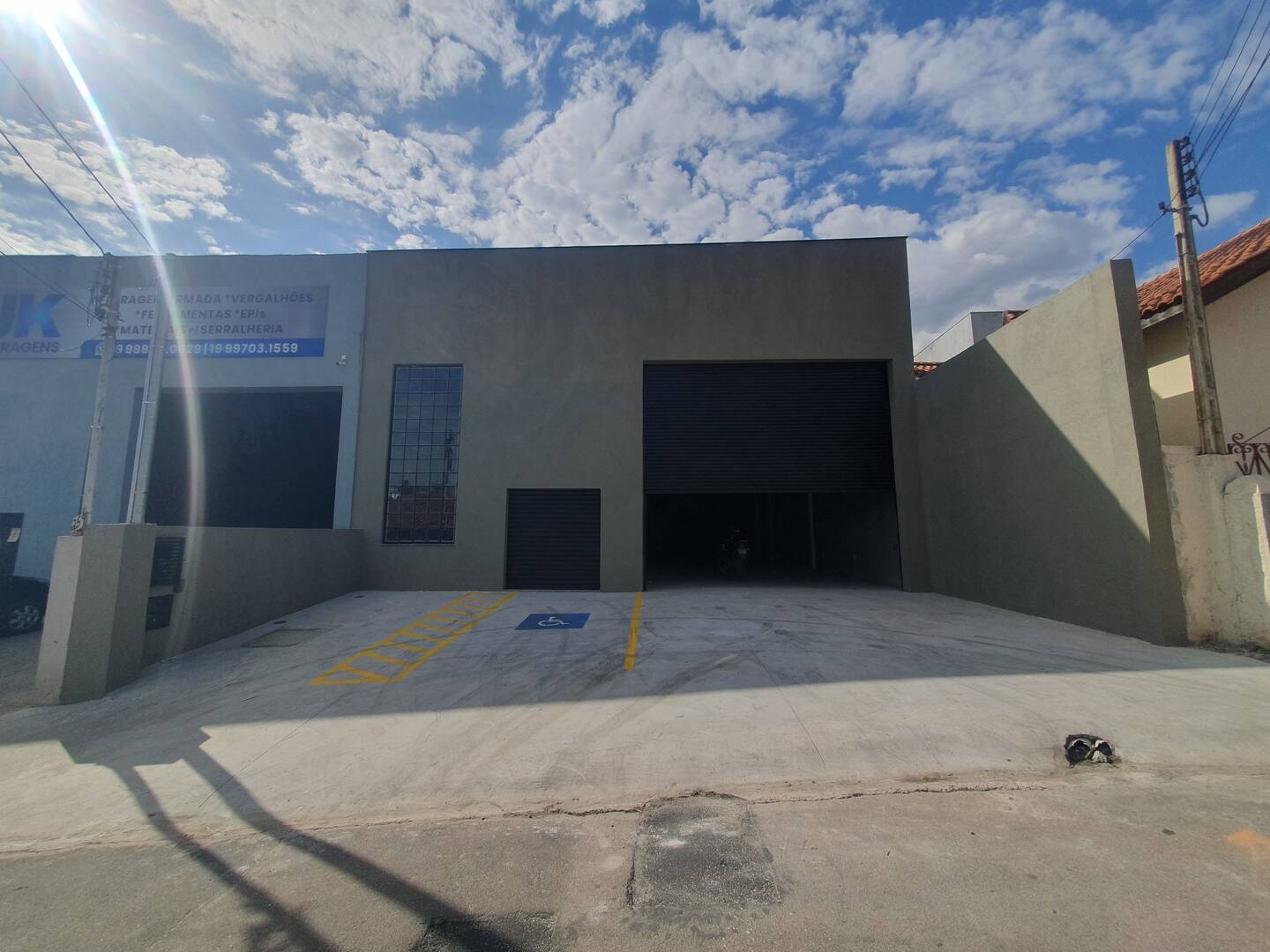 Galpão/Depósito/Armazém à venda ou para alugar Bragança Paulista SP 331m2 - Referência 856