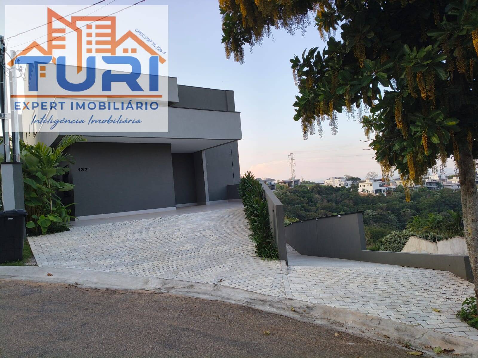 Casa à venda Bragança Paulista SP 395m2 - Referência 1207