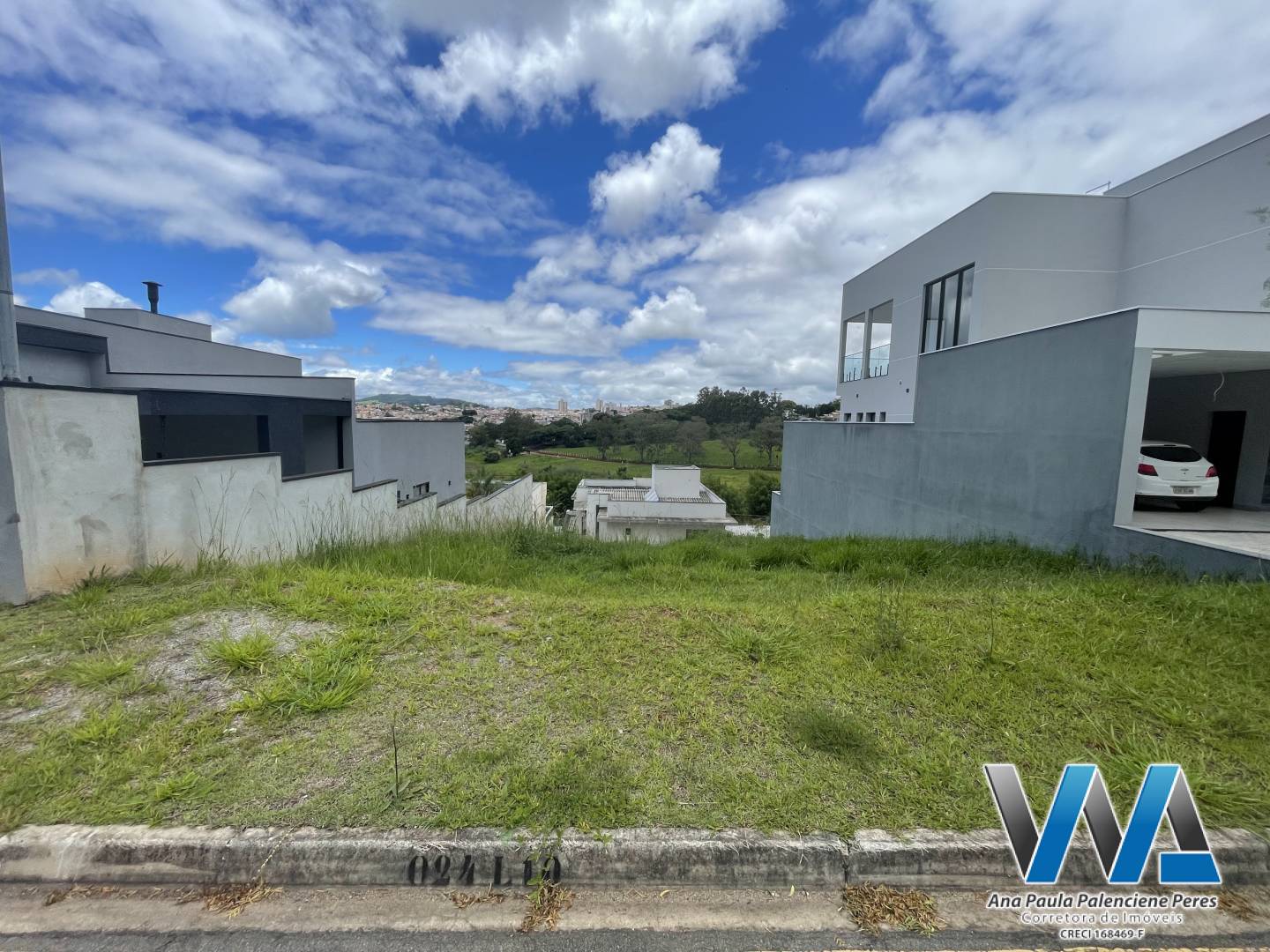 Terreno à venda Condomínio Villa Real de Bragança Bragança Paulista SP 324m2 - Referência 2060