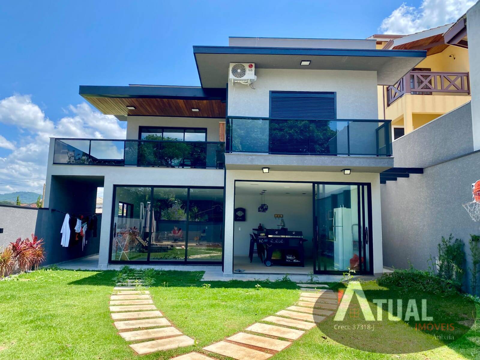 Casa em Condomínio à venda 270m2 - Referência cs1302