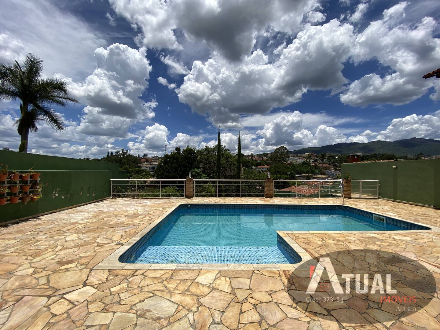 Casa à venda 636m2 - Referência CS1832