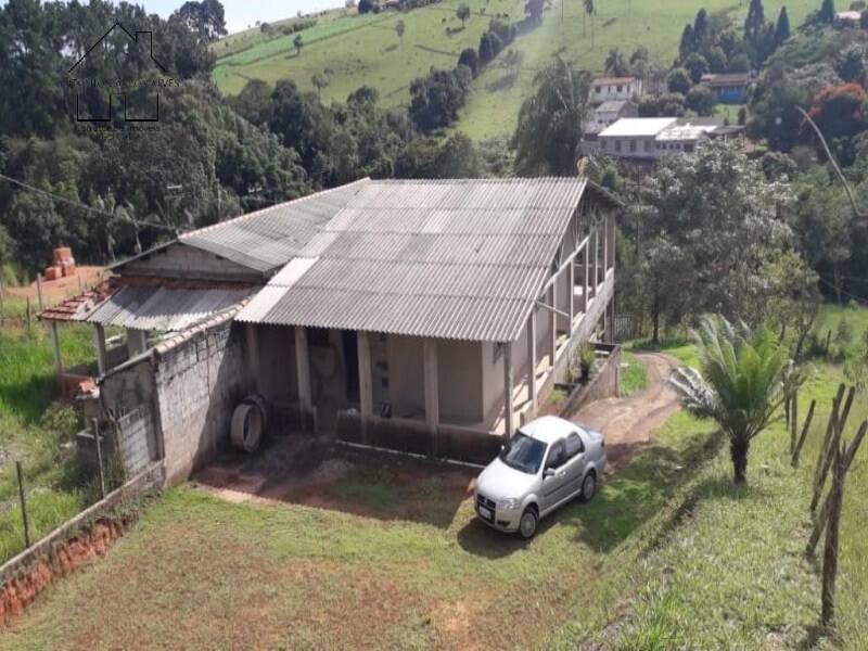 Chácara à venda 200m2 - Referência 29