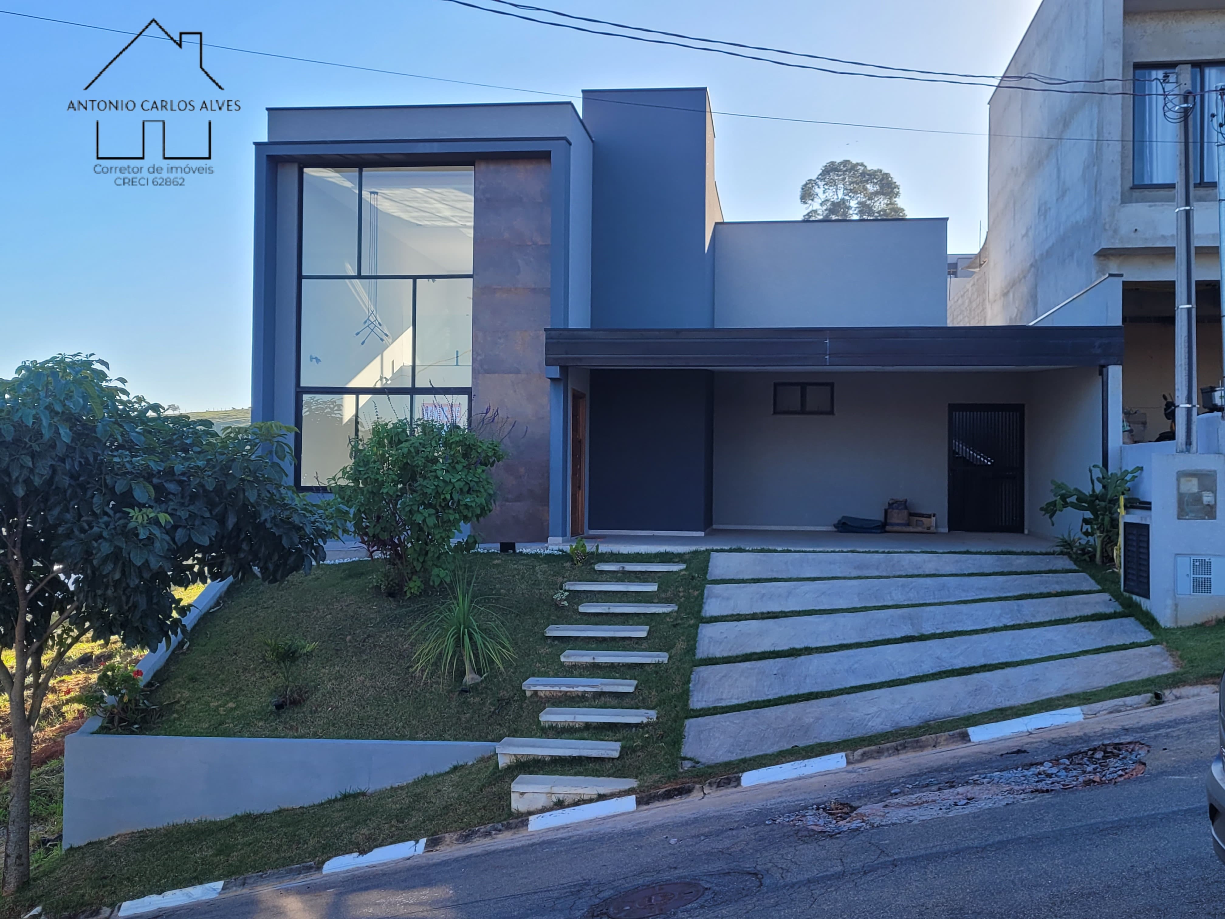 Casa em Condomínio à venda 213m2 - Referência 245