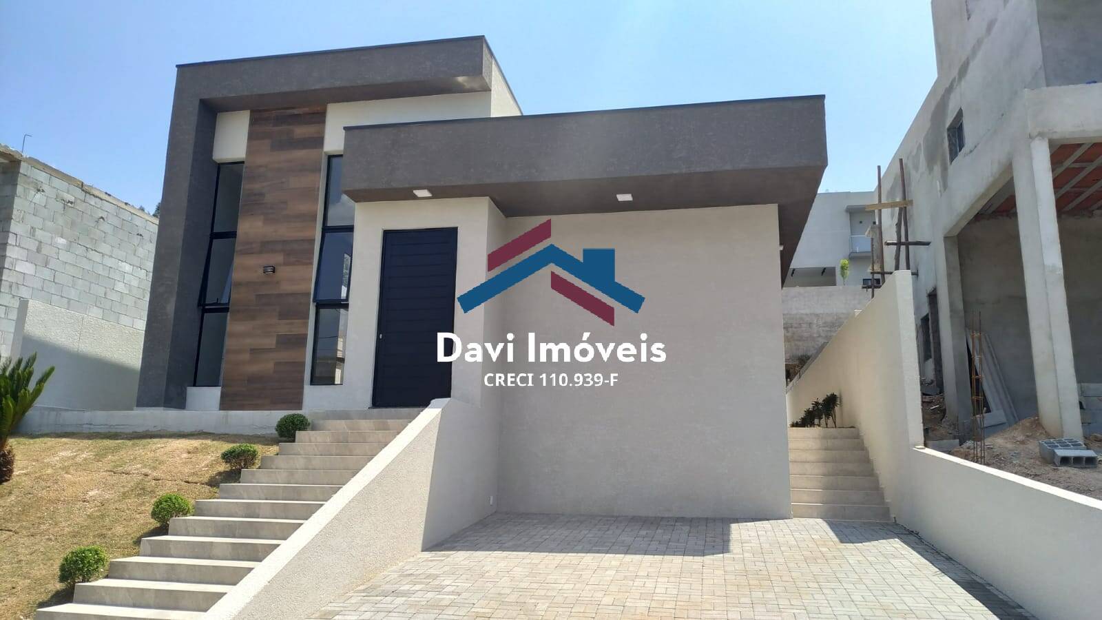 Casa em Condomínio à venda 145m2 - Referência DI150