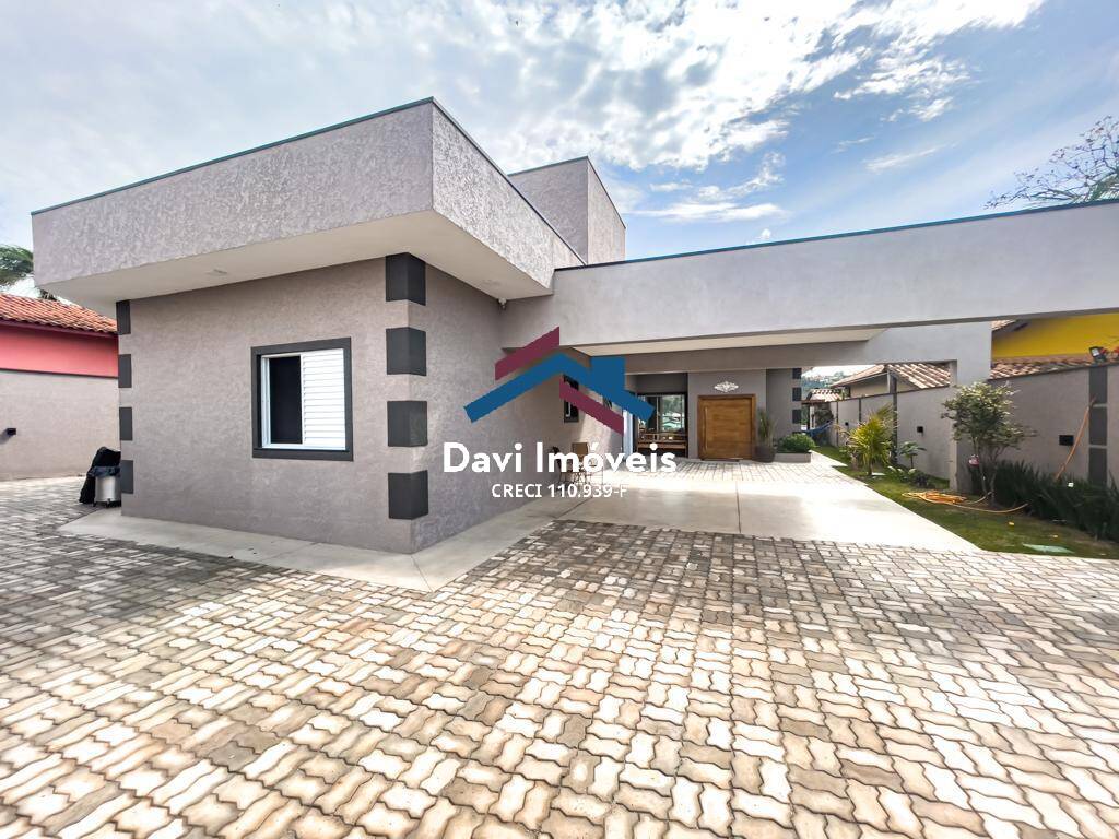 Casa à venda 238m2 - Referência DI97