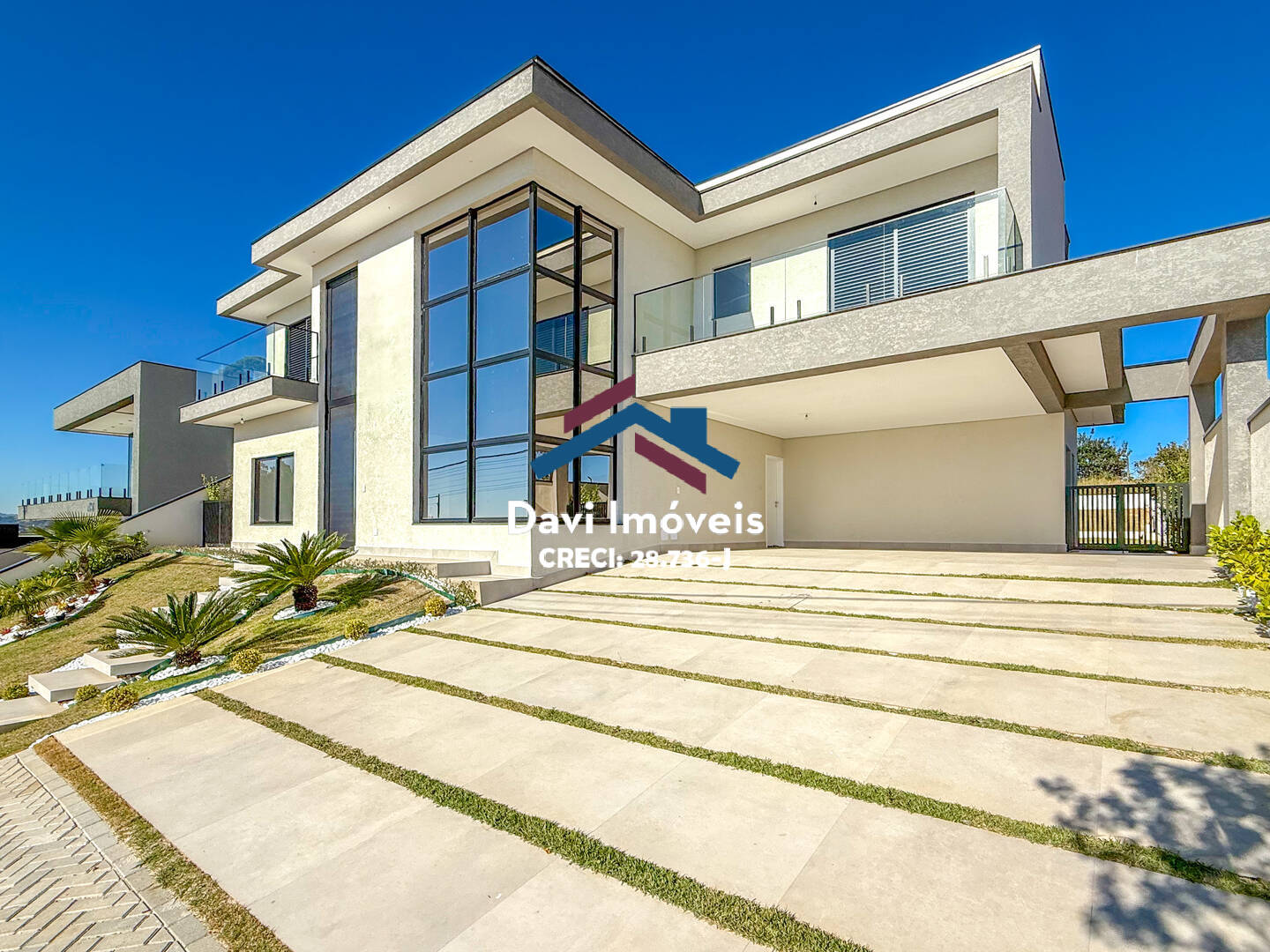 Casa em Condomínio à venda 400m2 - Referência DI09